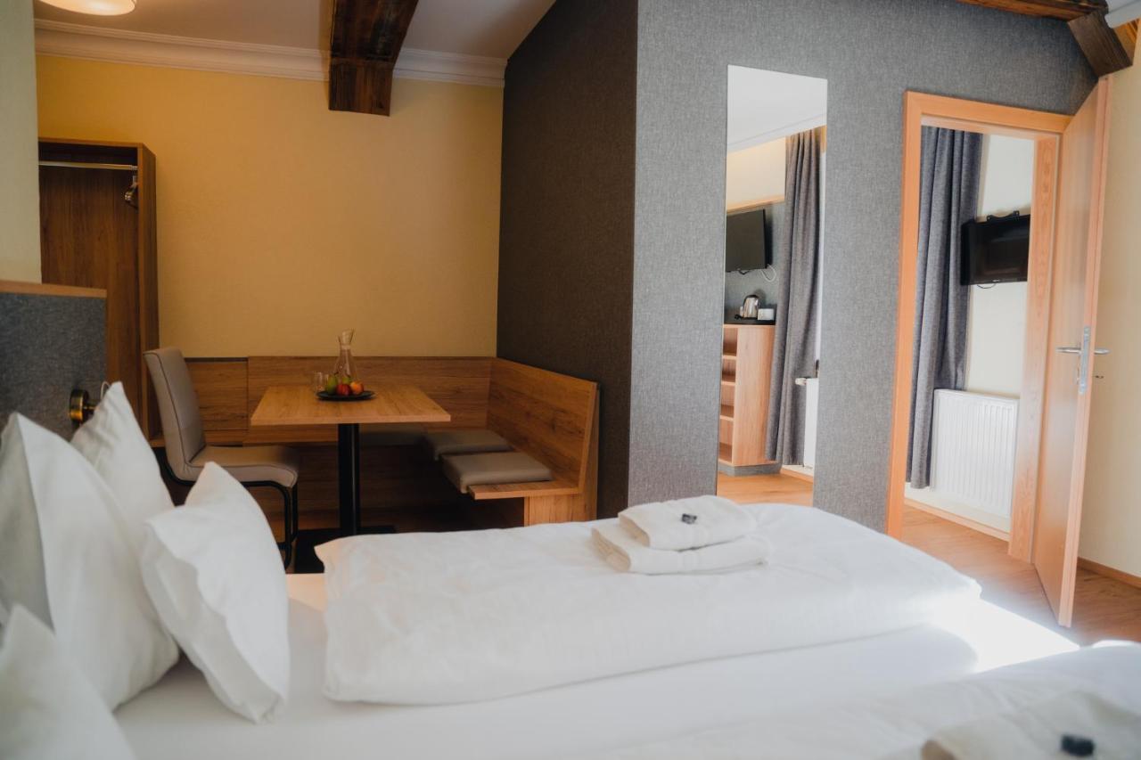 Hotel Restaurant Das Roessl 윈디슈가르스텐 외부 사진