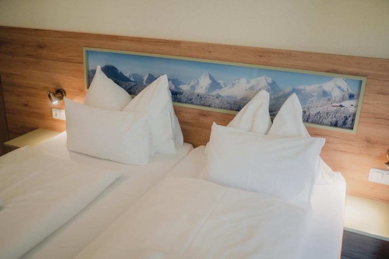 Hotel Restaurant Das Roessl 윈디슈가르스텐 외부 사진