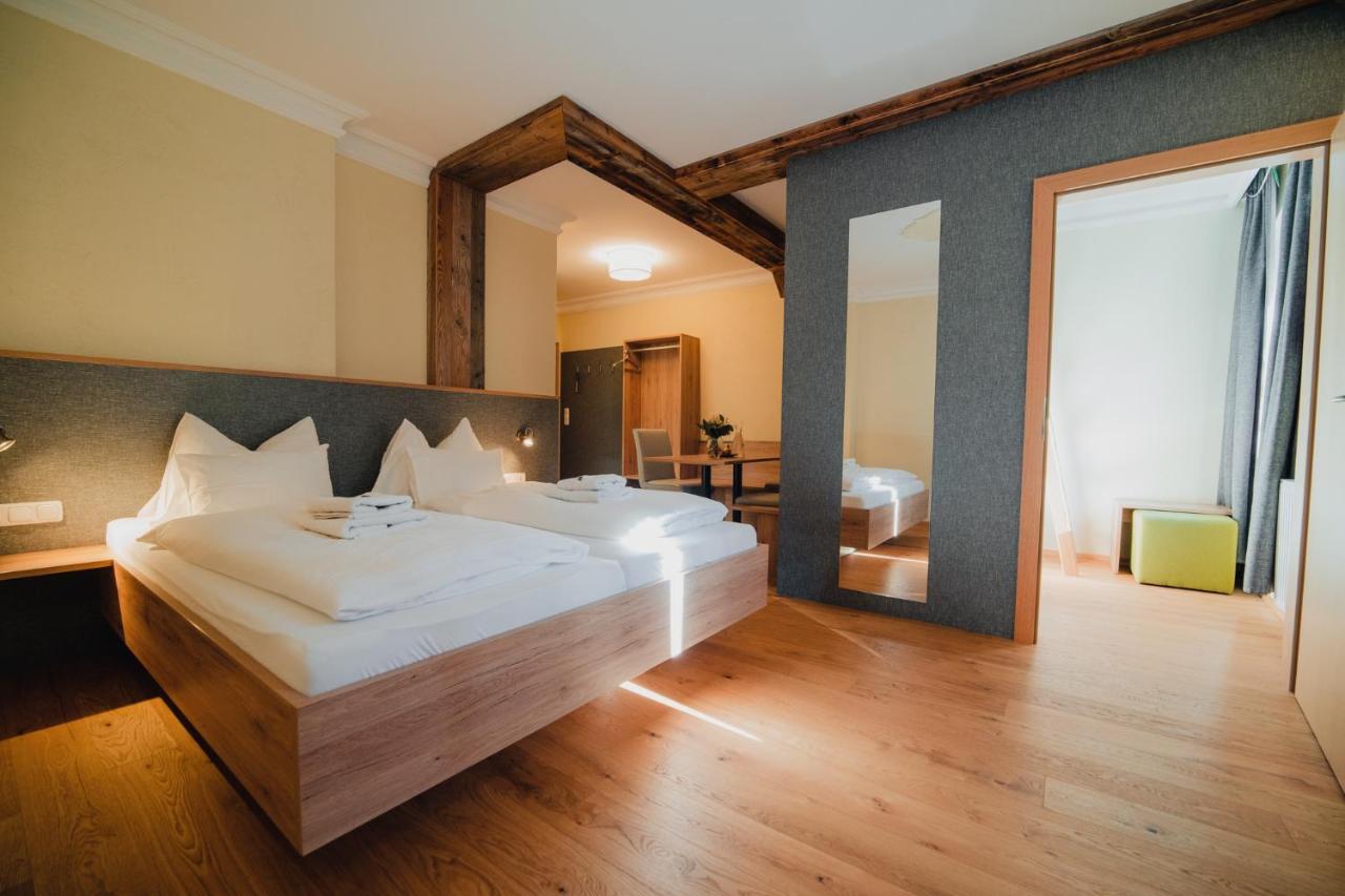 Hotel Restaurant Das Roessl 윈디슈가르스텐 외부 사진