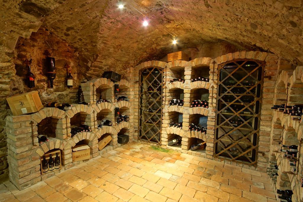 Hotel Restaurant Das Roessl 윈디슈가르스텐 외부 사진