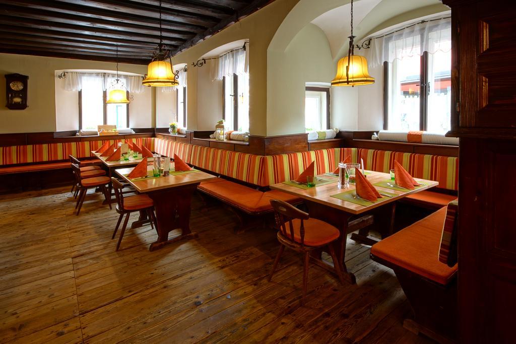 Hotel Restaurant Das Roessl 윈디슈가르스텐 외부 사진